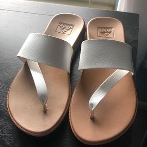 White reef sandals
